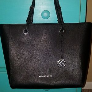 Michael Kors Tote